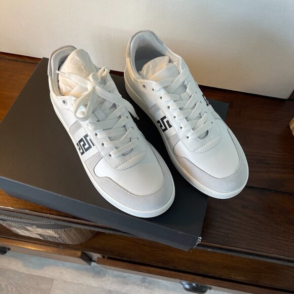 Versace Women's Greca Low Top White and Grey Sneakers, 1012657, Sizes 37, 38 - Picture 2 of 16